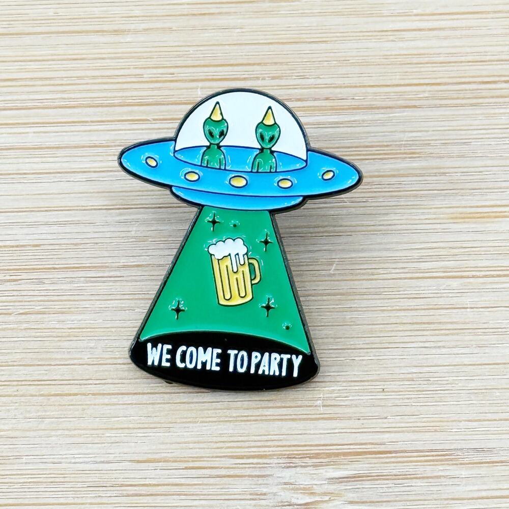 We Come to Party Soft Enamel Pin, Funny Alien Pin, Cute Lapel Pin Gift